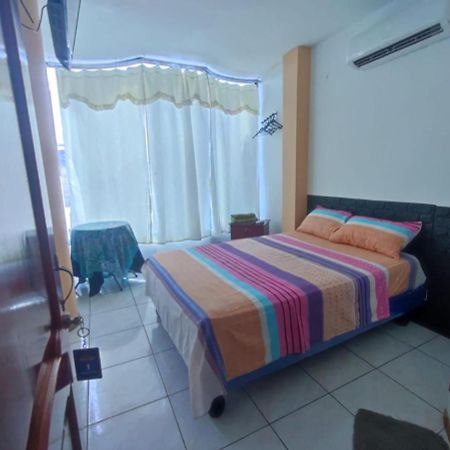 Hostal Venecia -Tu Casa En Manta. מראה חיצוני תמונה